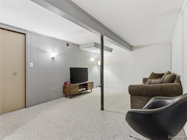 Builiding view twenty for 37516 Charter Oaks, Clinton Township, MI. 48036