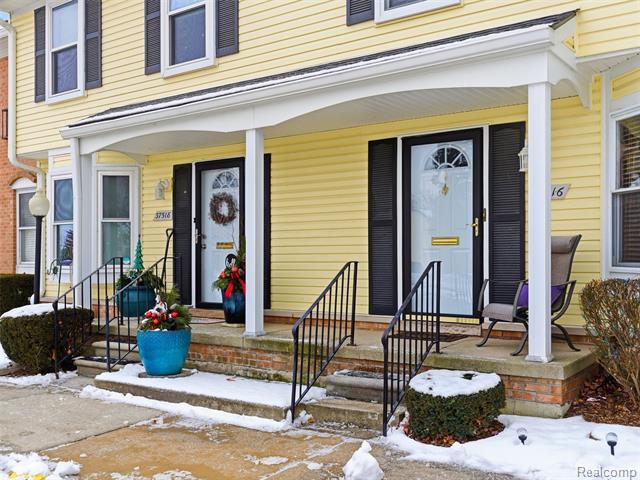 Builiding view two for 37516 Charter Oaks, Clinton Township, MI. 48036