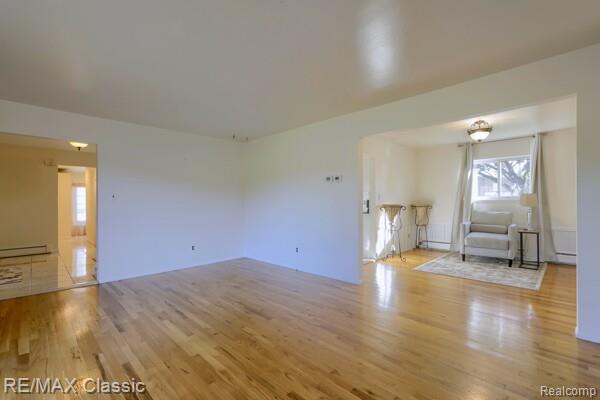 Builiding view six for 29230 Bermuda, Southfield, MI. 48076