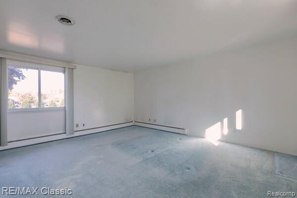 Builiding view twenty for 29230 Bermuda, Southfield, MI. 48076