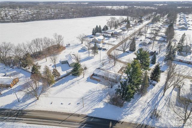 Builiding view thirty seven for 1464 Mardan Drive, Adrian, MI. 49221