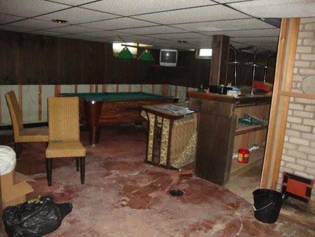 Builiding view fourteen for 917 Hickory St., Owosso, MI. 48867