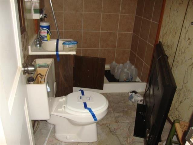 Builiding view ten for 917 Hickory St., Owosso, MI. 48867