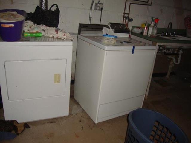 Builiding view twelve for 917 Hickory St., Owosso, MI. 48867