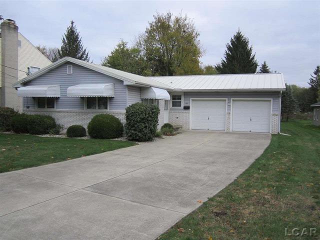 front view for 421 S Madison, Adrian, Mi. 49221