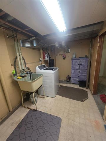 Builiding view thirty for 3668 Saint Marks Drive, Jackson, MI. 49201