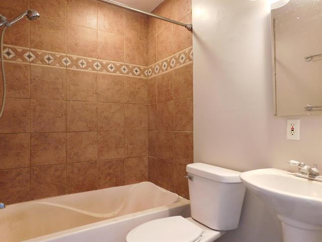 Builiding view nine for 160 Fairfield Dr, Coldwater, MI. 49036