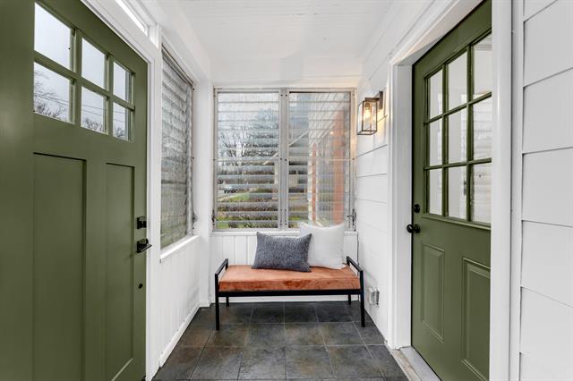 Builiding view four for 1233 Emerald, Grand Rapids, MI. 49505