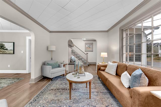 Builiding view nineteen for 1233 Emerald, Grand Rapids, MI. 49505