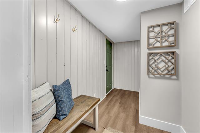 Builiding view twenty three for 1233 Emerald, Grand Rapids, MI. 49505