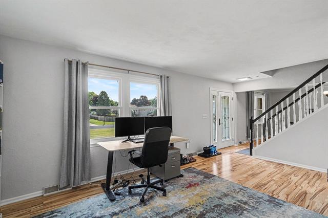Builiding view four for 108 Shadowood, Battle Creek, MI. 49014