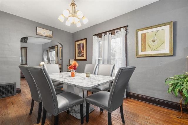 Builiding view six for 101 Haines, Dowagiac, MI. 49047