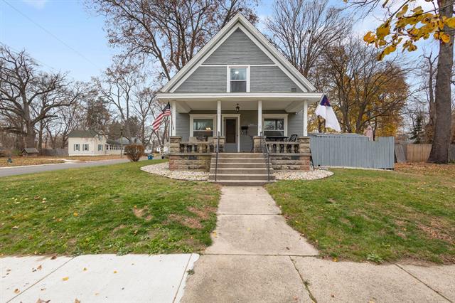 front view for 101 Haines Street, Dowagiac, Mi. 49047