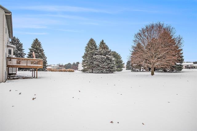 Builiding view eight for 7120 Russet, Rockford, MI. 49341