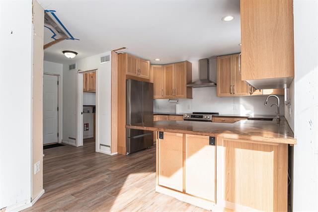 Builiding view eighteen for 7120 Russet, Rockford, MI. 49341