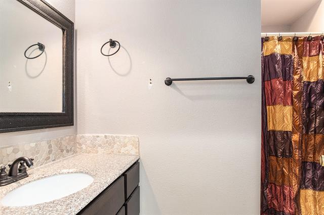 Builiding view thirty five for 7120 Russet, Rockford, MI. 49341