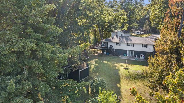 Builiding view twenty six for 1055 Woodland Beach, Battle Creek, MI. 49014