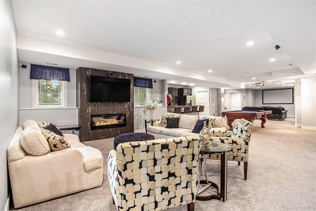 Builiding view eighteen for 3620 Northfield, Kalamazoo, MI. 49009