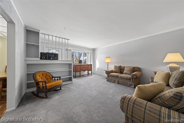 Builiding view two for 3296 Cumberland, Berkley, MI. 48072