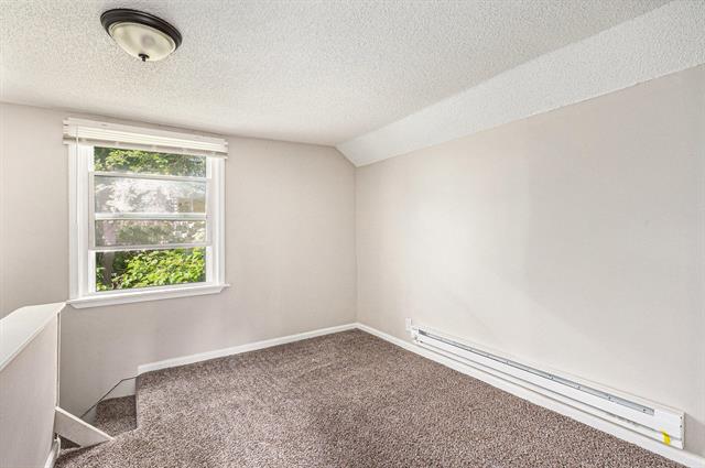 Builiding view eighteen for 18093 Mendota, Detroit, MI. 48221