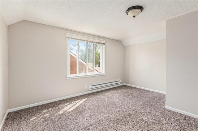 Builiding view twenty one for 18093 Mendota, Detroit, MI. 48221