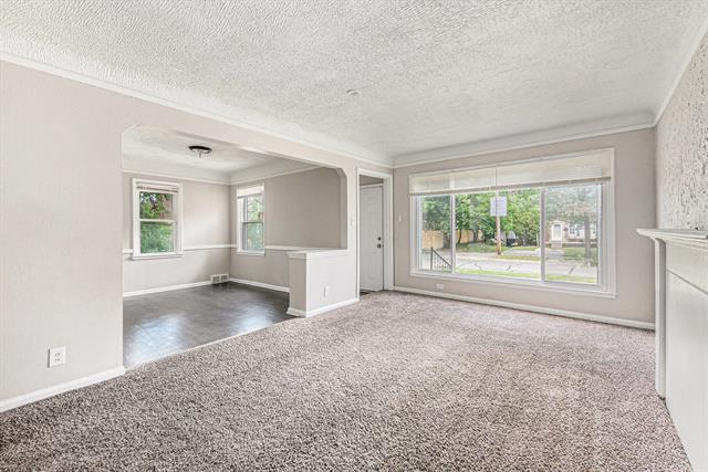 Builiding view two for 18093 Mendota, Detroit, MI. 48221