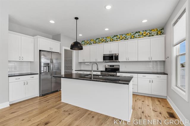 Builiding view sixteen for 6291 High Queen, Allendale, MI. 49401