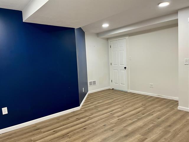 Builiding view eleven for 3315 142Nd, Holland, MI. 49424