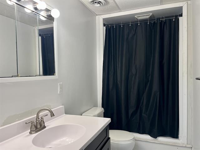 Builiding view twelve for 3315 142Nd, Holland, MI. 49424