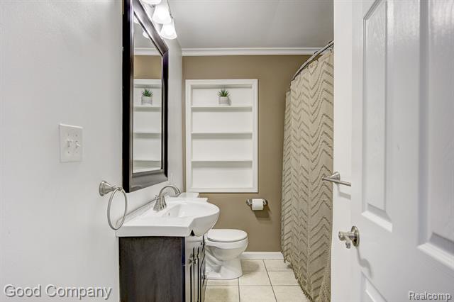 Builiding view eighteen for 1406 Ferris, Royal Oak, MI. 48067