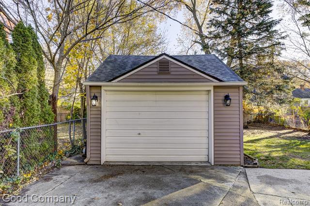 Builiding view thirty four for 1406 Ferris, Royal Oak, MI. 48067