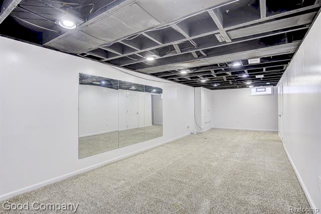 Builiding view twenty eight for 1406 Ferris, Royal Oak, MI. 48067