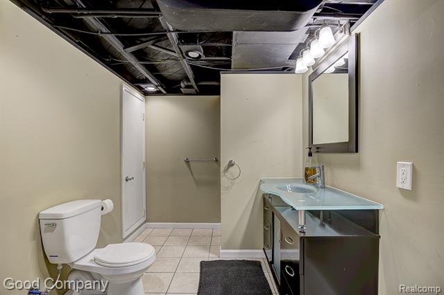 Builiding view twenty nine for 1406 Ferris, Royal Oak, MI. 48067