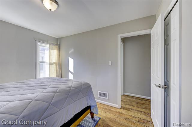 Builiding view twenty one for 1406 Ferris, Royal Oak, MI. 48067