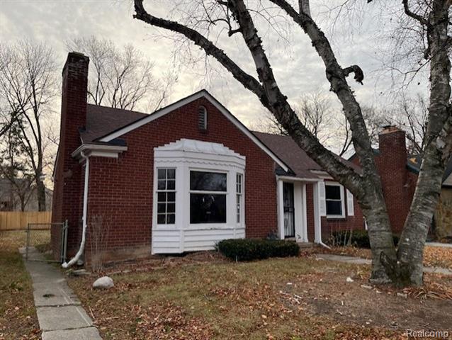 Builiding view ten for 17694 Shaftsbury, Detroit, MI. 48219