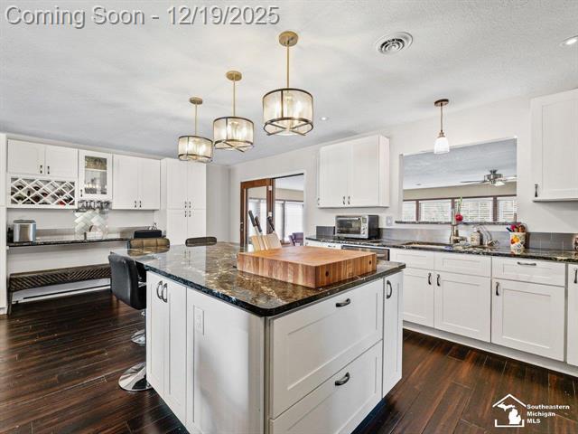 Builiding view eight for 7011 Clark, Ottawa Lake, MI. 49267