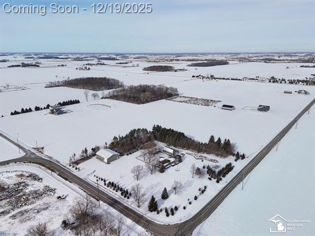 Builiding view fifty one for 7011 Clark, Ottawa Lake, MI. 49267