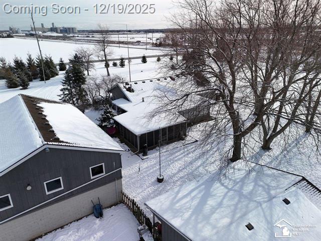 Builiding view forty seven for 7011 Clark, Ottawa Lake, MI. 49267