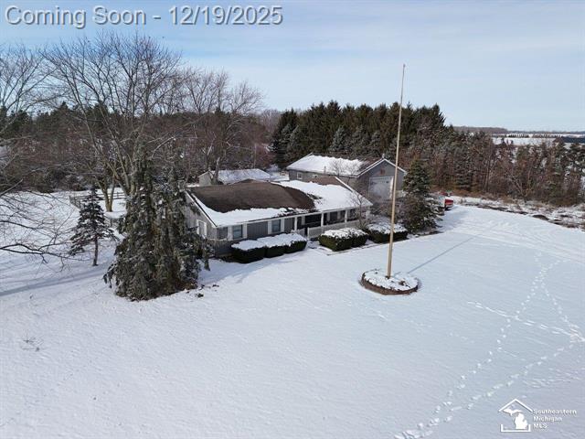 Builiding view thirty four for 7011 Clark, Ottawa Lake, MI. 49267