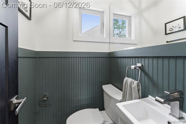 Builiding view thirty eight for 1512 Ferris, Royal Oak, MI. 48067