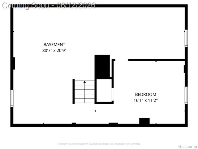 Builiding view fifty seven for 407 Waverley, Royal Oak, MI. 48067