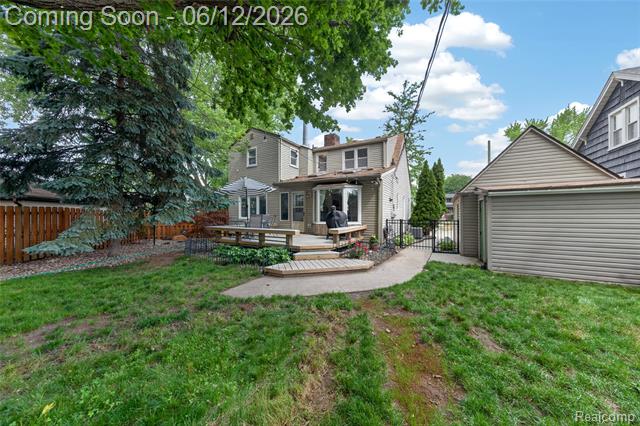 Builiding view thirteen for 407 Waverley, Royal Oak, MI. 48067