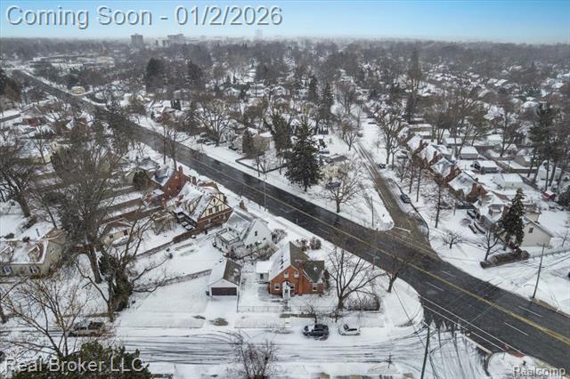 Builiding view six for 1634 Crooks, Royal Oak, MI. 48067