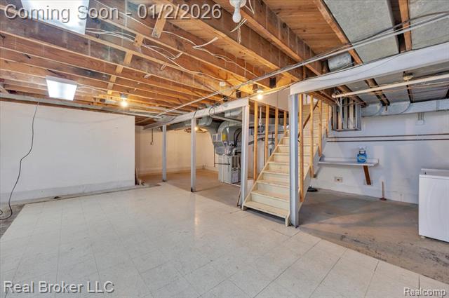 Builiding view twenty three for 1634 Crooks, Royal Oak, MI. 48067