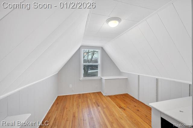 Builiding view twenty two for 1634 Crooks, Royal Oak, MI. 48067