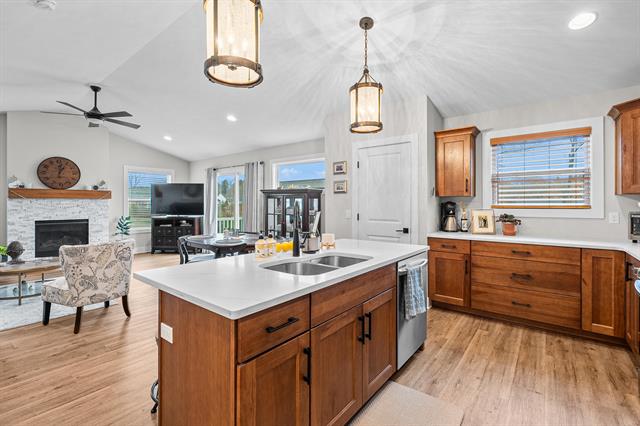 Builiding view eight for 720 Janelle, Portage, MI. 49024