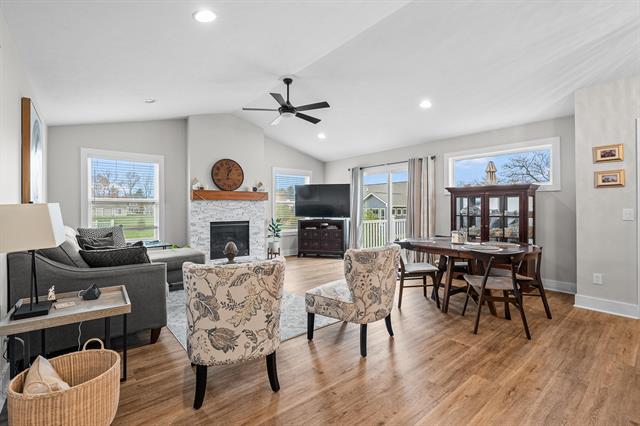 Builiding view ten for 720 Janelle, Portage, MI. 49024