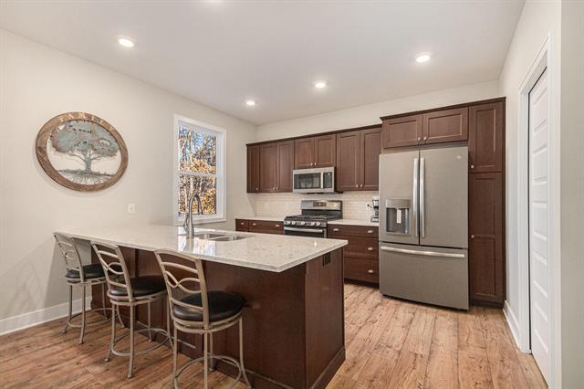 Builiding view six for 4219 Unity, Hudsonville, MI. 49426