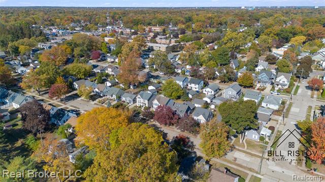 Builiding view forty one for 423 Dewey, Royal Oak, MI. 48067