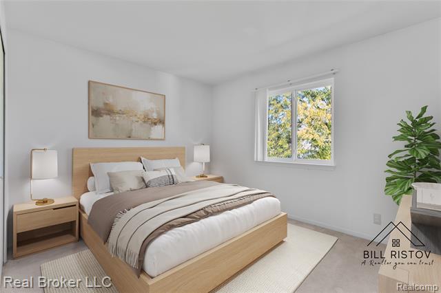 Builiding view nineteen for 423 Dewey, Royal Oak, MI. 48067